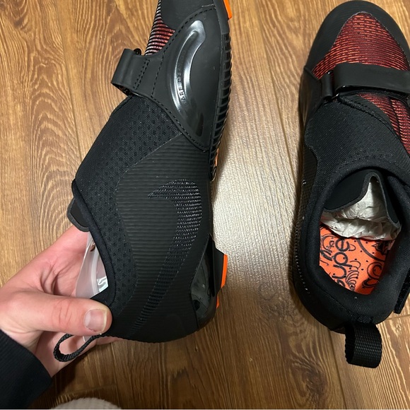 Nike super rep cycling shoes (men’s 7/womens 9) - Picture 3 of 6